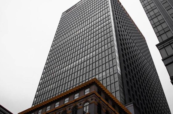 A e dini se? Shqipëria besohet të ketë rreth 2000 agjentë pronash.