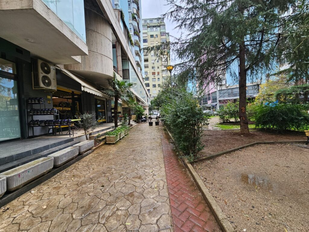 WhatsApp-Image-2025-12-06-at-18.13.02