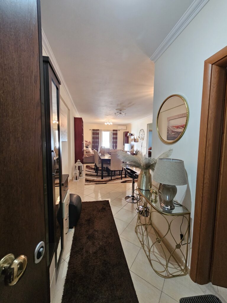 Apartament ne sarande